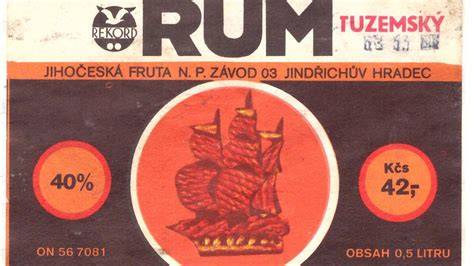 Etiketa tuzemáku a pravého rumu