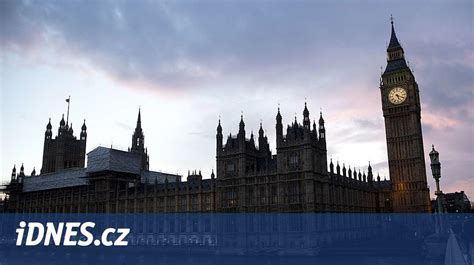 Britský parlament a sociálne reformy