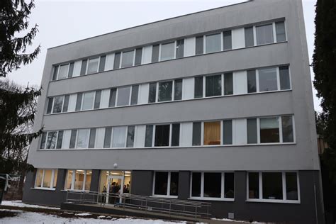 budova zariadenia pre seniorov