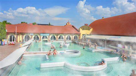 Termálny bazén a kúpeľná rehabilitácia
