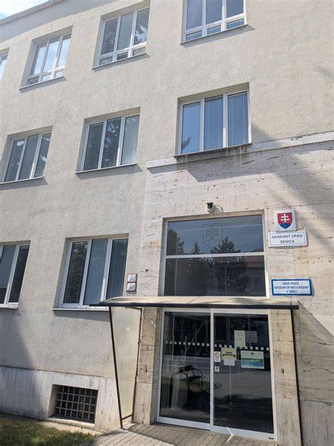 vek uchádzača a príspevky ÚPSVaR