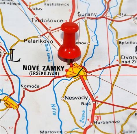 Mapa Nábrežnej ulice v Nových Zámkoch
